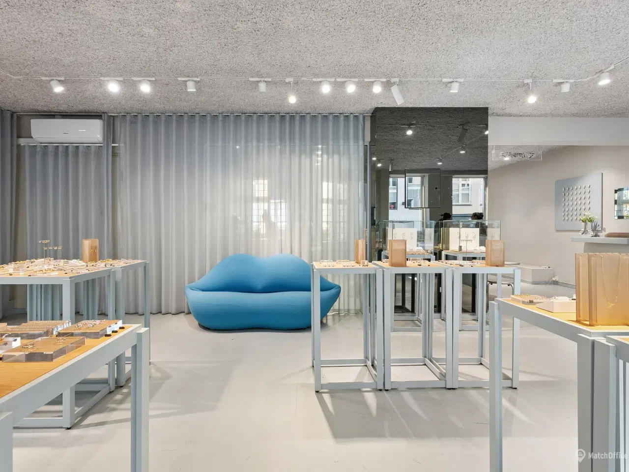 Billede 5 - Lyst. eksklusivt og eksponeret butikslejemål på attraktiv adresse midt i Indre By