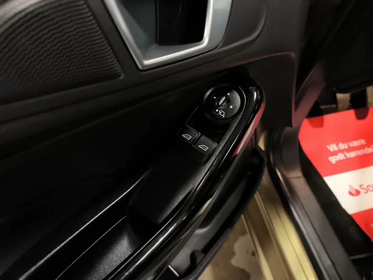 Billede 13 - Ford Fiesta 1,0 SCTi 100 Titanium