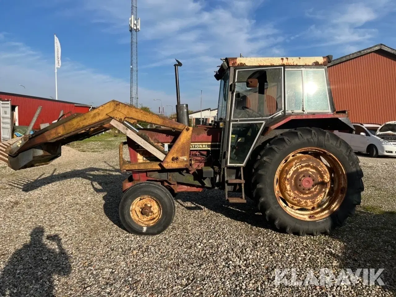 Billede 5 - Traktor International 684 med frontlæsser
