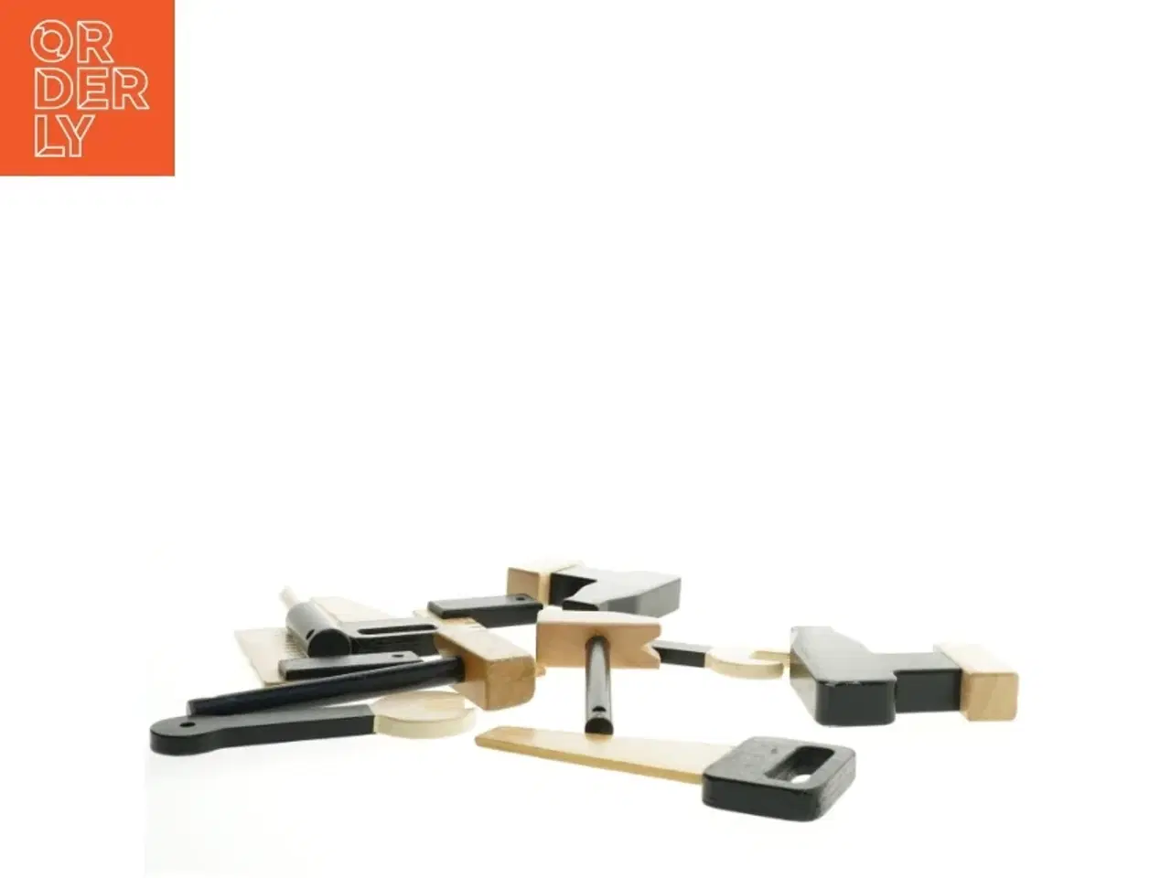 Billede 2 - Trælegeværktøjssæt fra Design letters (str. 17 cm)