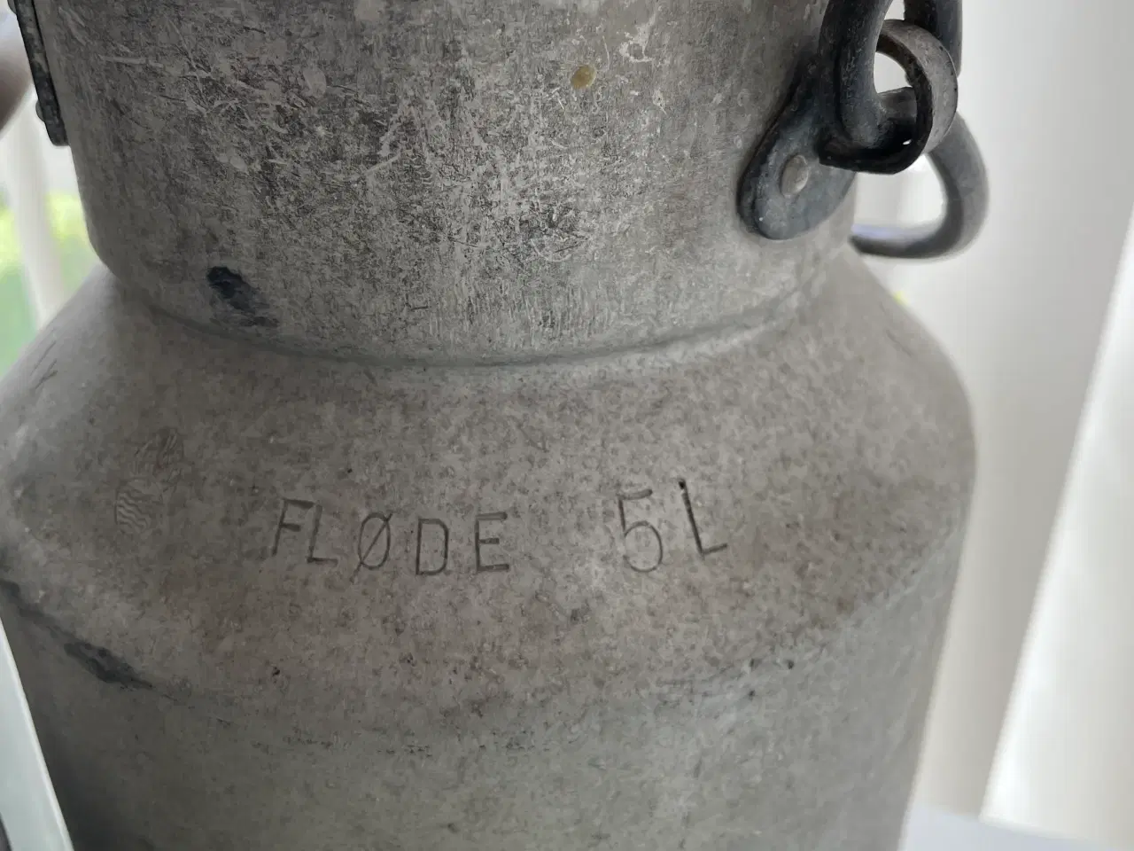 Billede 2 - Mælkejunger 3 styk 
