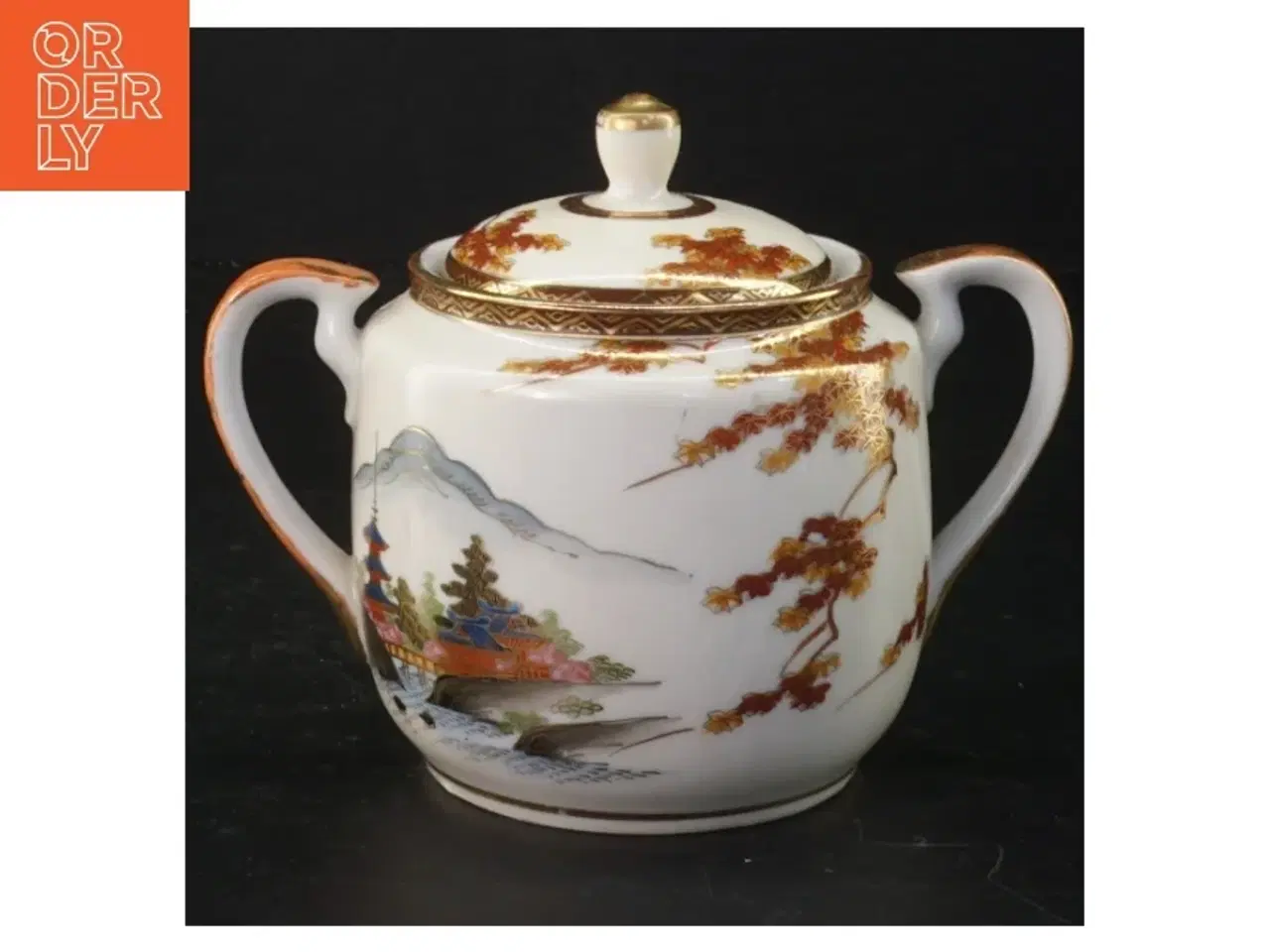 Billede 1 - Porcelænstepotte med låg og dekoration (str. Ø 10 cm)