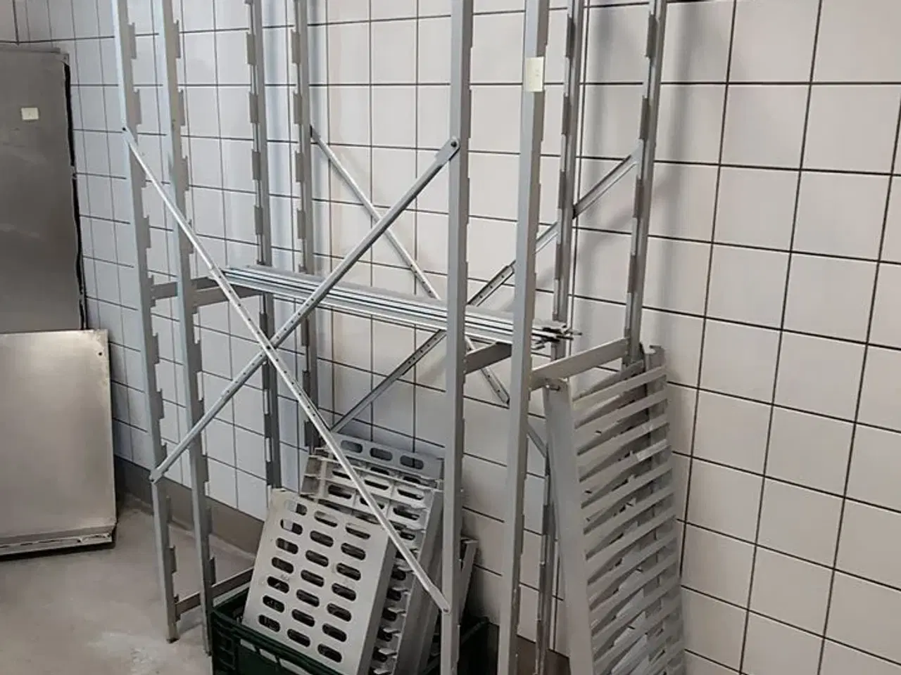 Billede 1 - Reol   HUPFER