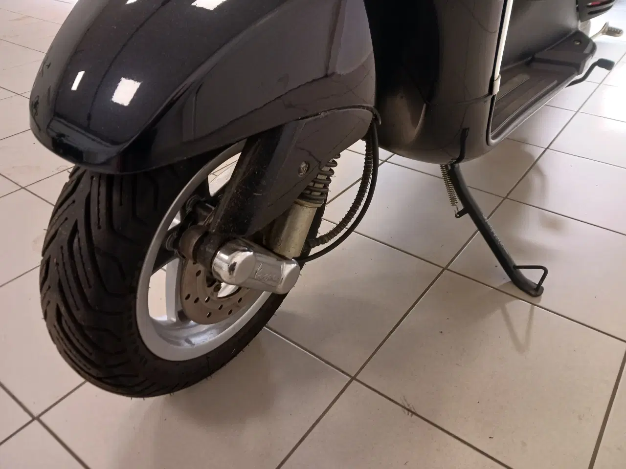 Billede 4 - Vespa lx 50 2T Lav kilometertal 