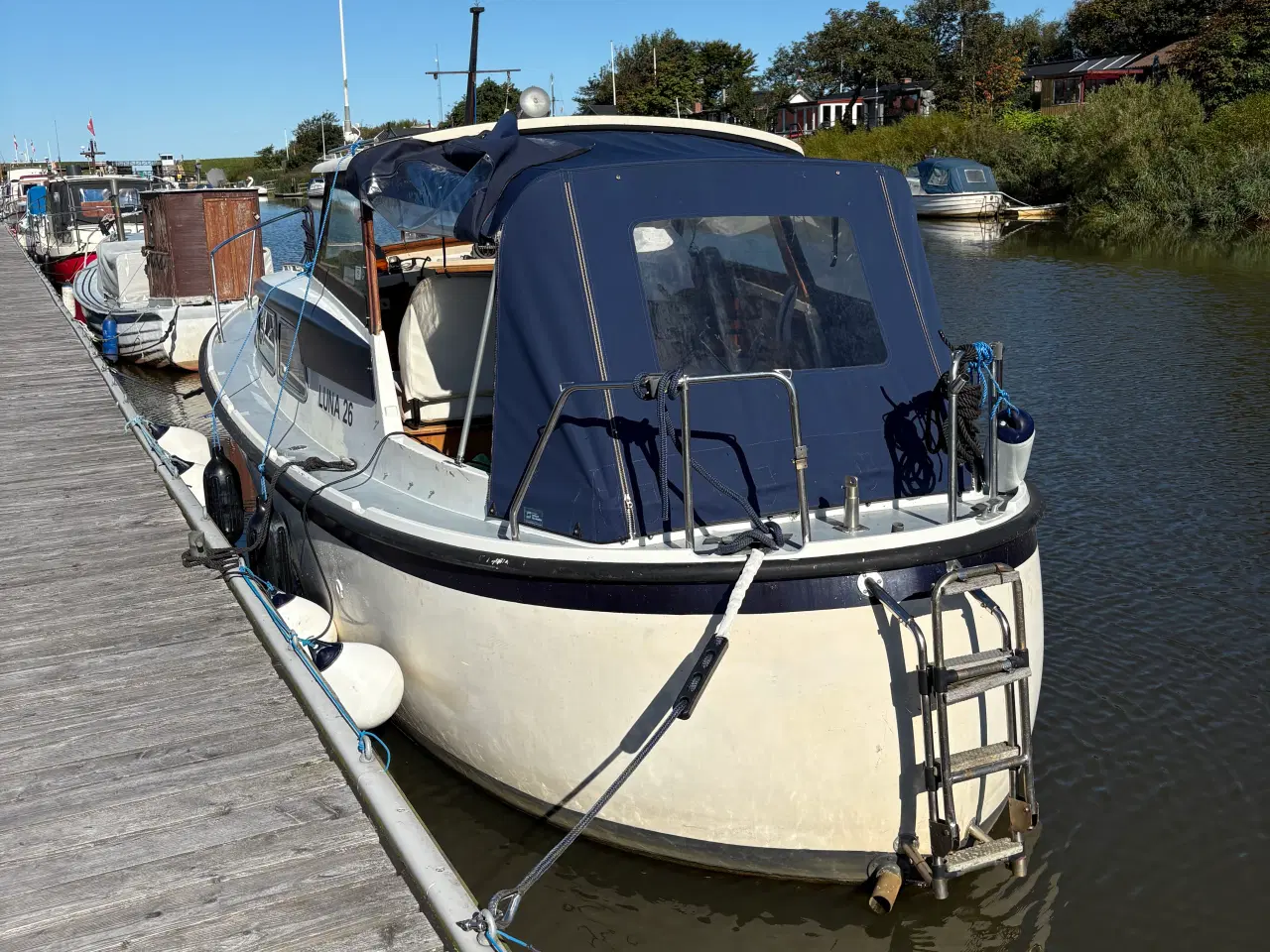 Billede 12 - Luna 26 motorbåd. 