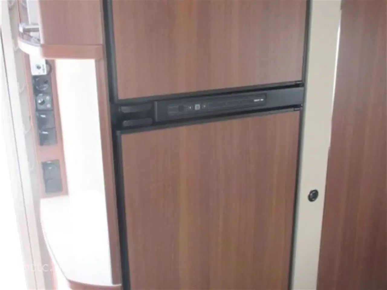 Billede 12 - 2019 - LMC Maestro 695 D ARCTIC