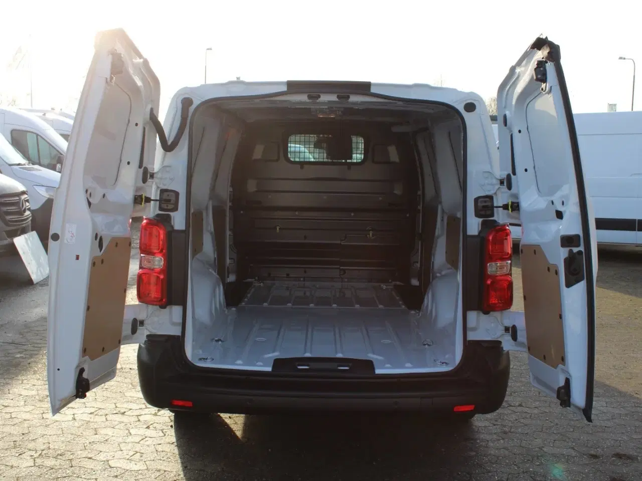 Billede 10 - Toyota ProAce 75 Long Comfort Master+