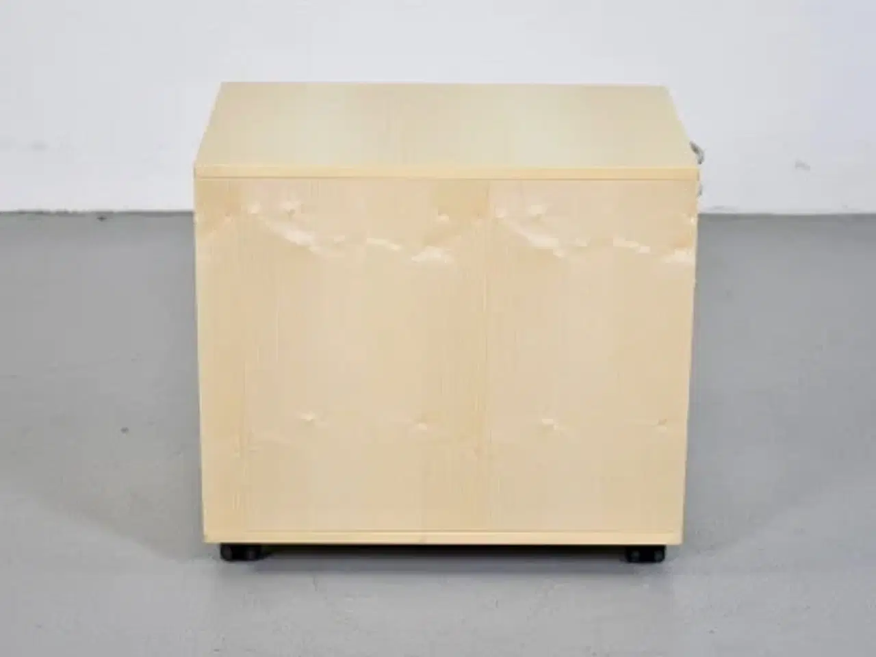 Billede 4 - Cube design quadro skuffekassette i ahorn med tre skuffer