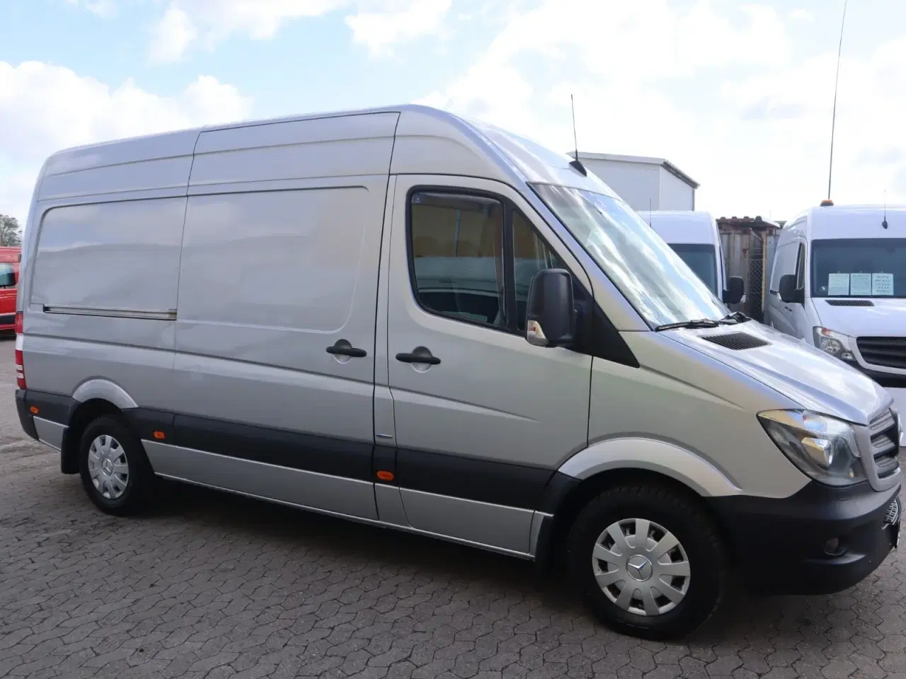 Billede 2 - Mercedes Sprinter 319 3,0 CDi R2 Kassevogn aut.