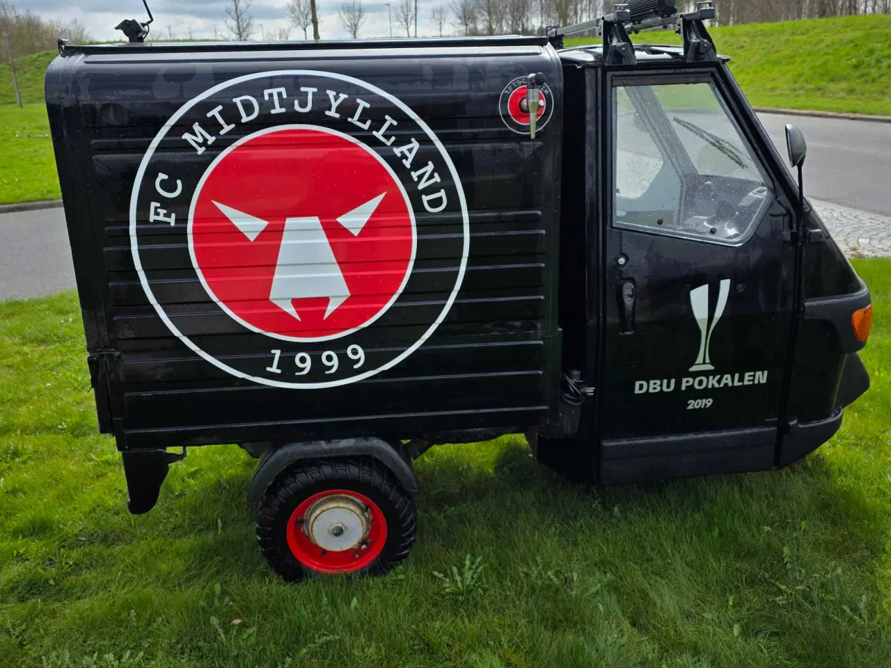 Billede 1 - FC MIDTJYLLAND TUKTUK 