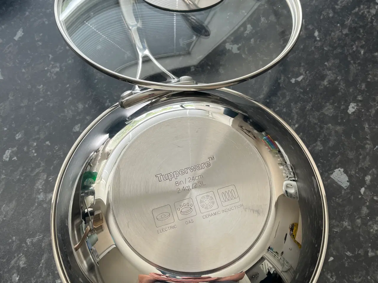Billede 2 - Wook gryde fra Tupperware 