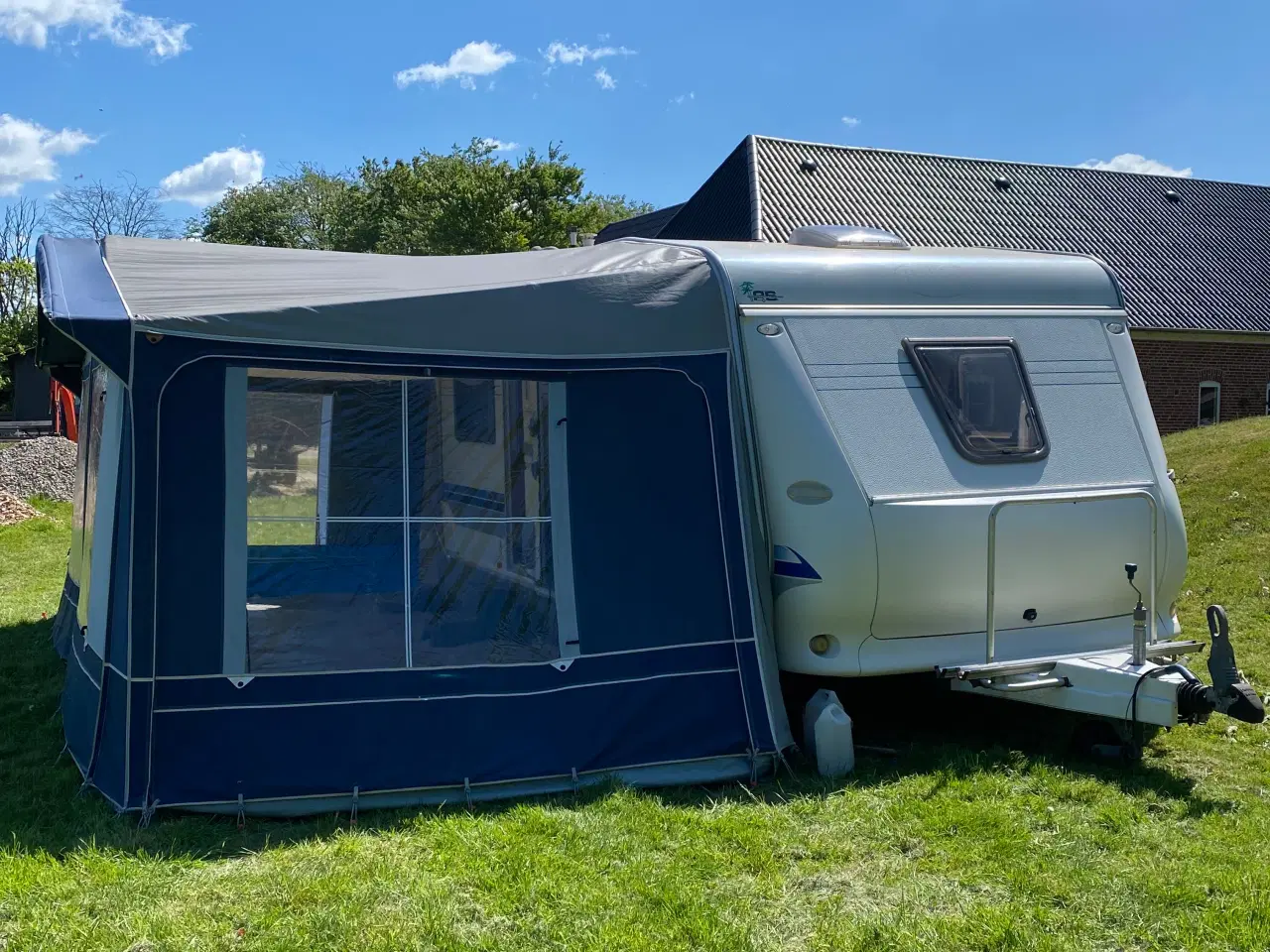Billede 3 - Campingvogn Hobby UFE 495 årh 2006 
