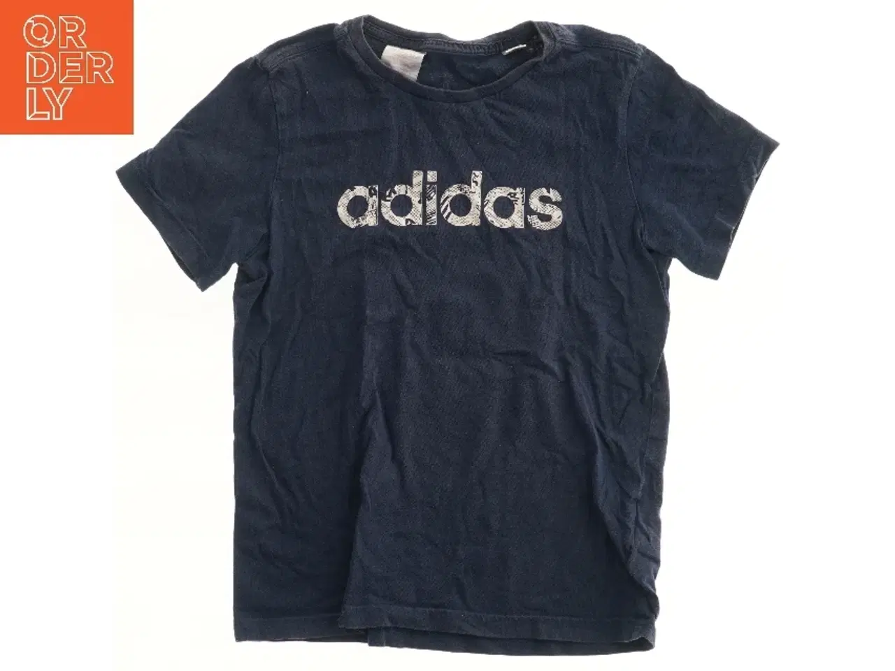 Billede 1 - T-shirt med logo fra Adidas (str. 140)