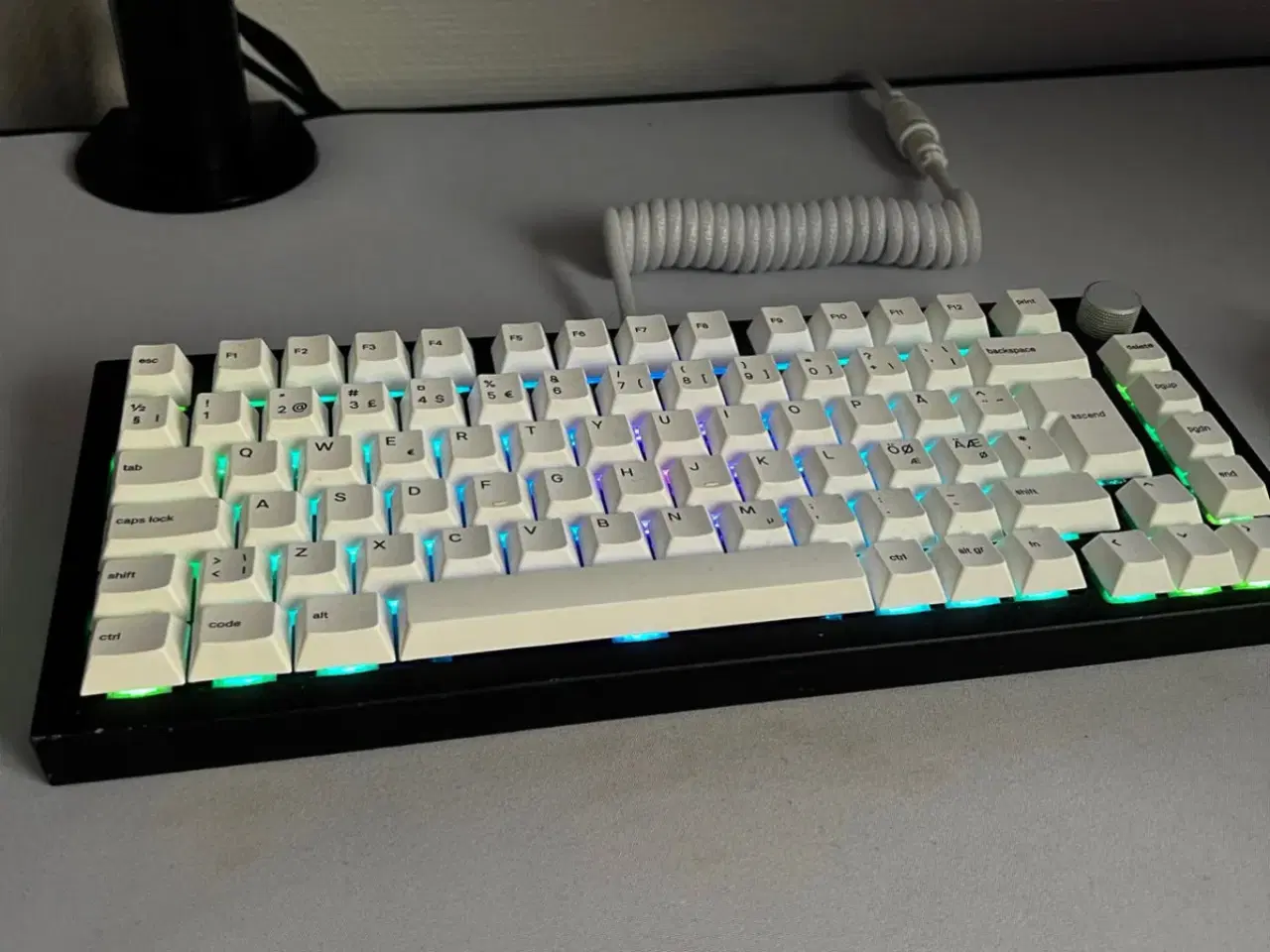 Billede 2 - Custom Keyboard (GMMK Pro)