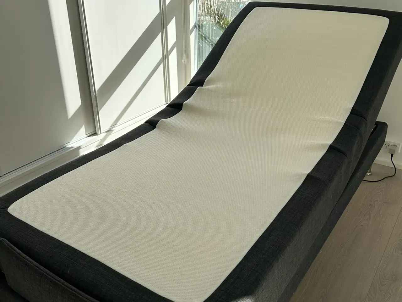 Billede 1 - Jensen elevations seng