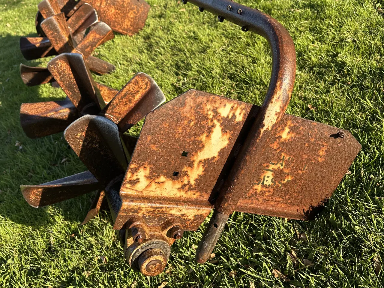 Billede 4 - JF Møgspreder