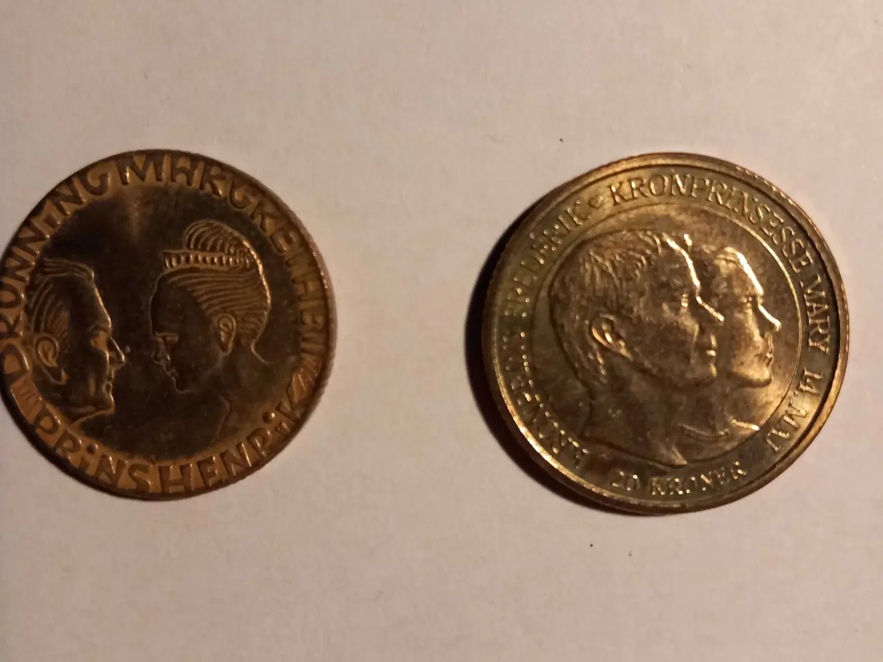 Billede 2 - 20 kr. Mønter 1992 og 2004