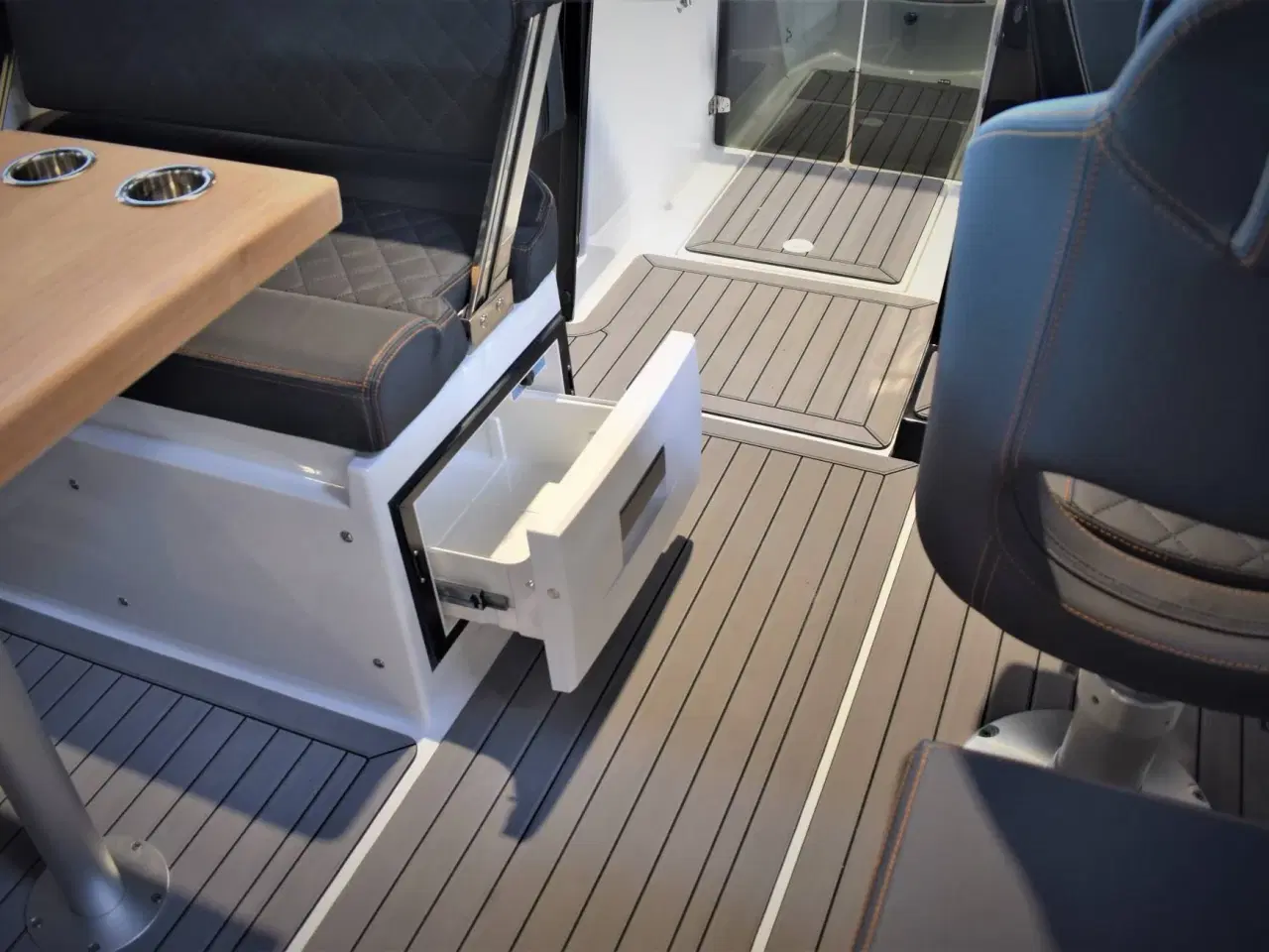 Billede 6 - Coaster 600 BR - F175VMAX Yamaha/Udstyr