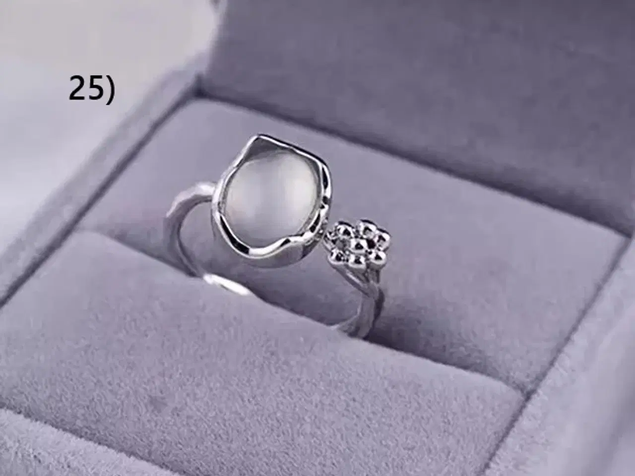 Billede 1 - * Sterlingsølv; Smuk opal-fingerring