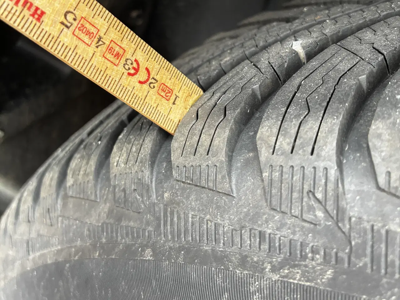 Billede 3 - ALU fælge med vinterdæk