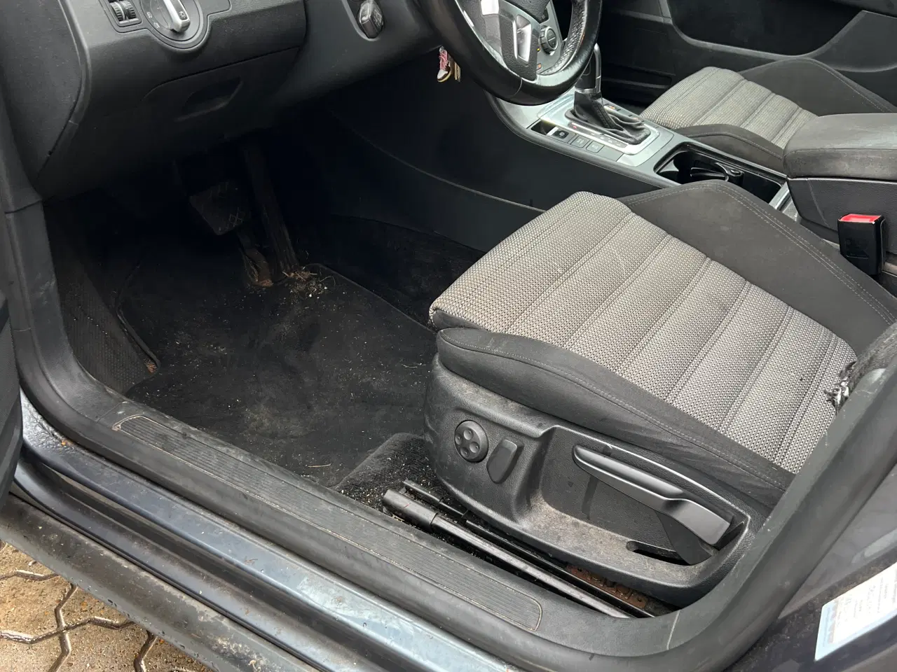 Billede 5 - VW Passat 2012 2.0 Tdi, Dsg Blue Motion på papegøj