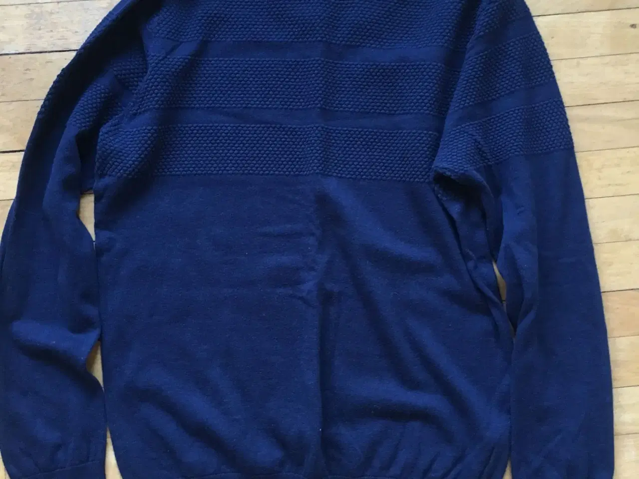 Billede 1 - Mørke blå bluse