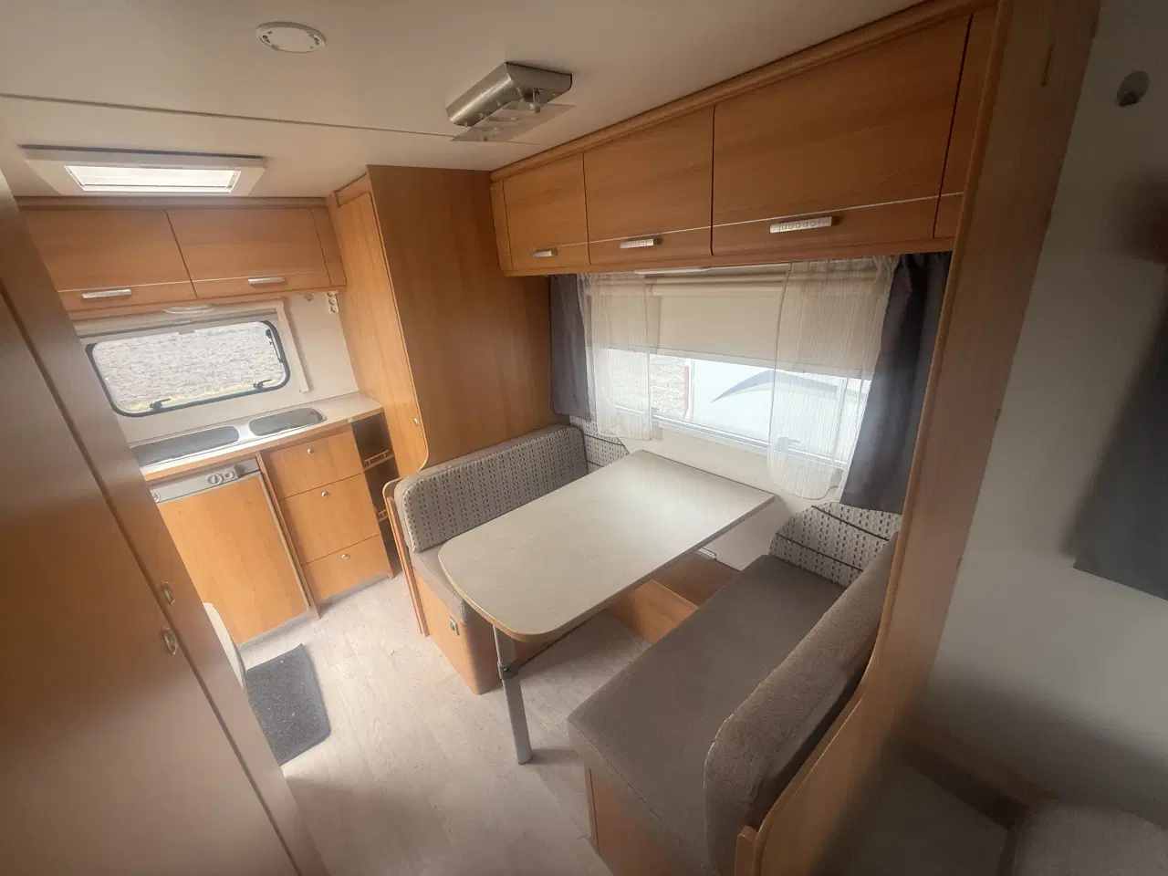 Billede 8 - 2014 Flot Velholdt Caravelair