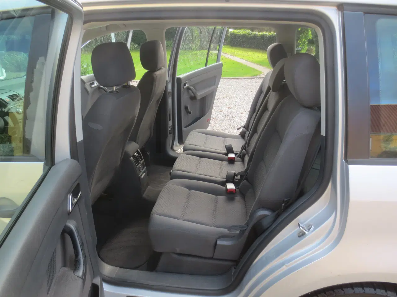 Billede 14 - VW Touran 1.6 i 7 Pers Synet 2025. 
