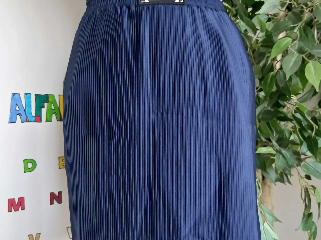 Billede 2 - Nederdel. Scotch & Soda. XL & XXL