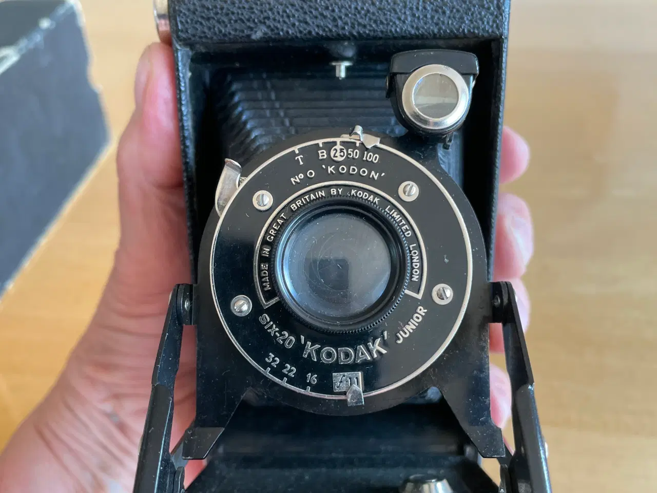 Billede 2 - Gammelt kamera/ The Six Kodak Junior, dublet