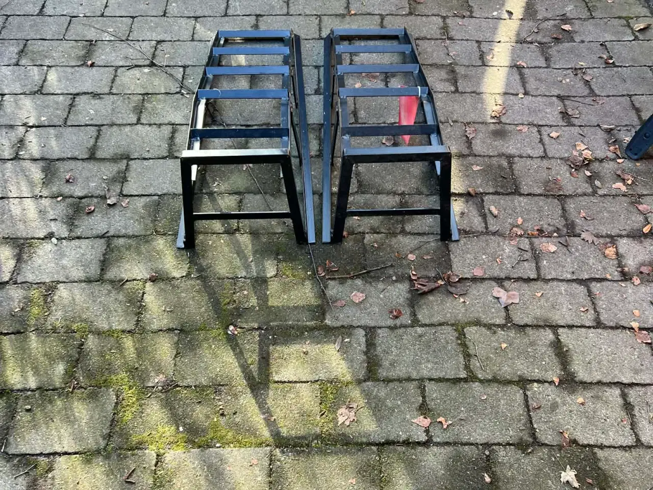 Billede 2 - Opkørselsrampe til personbiler.