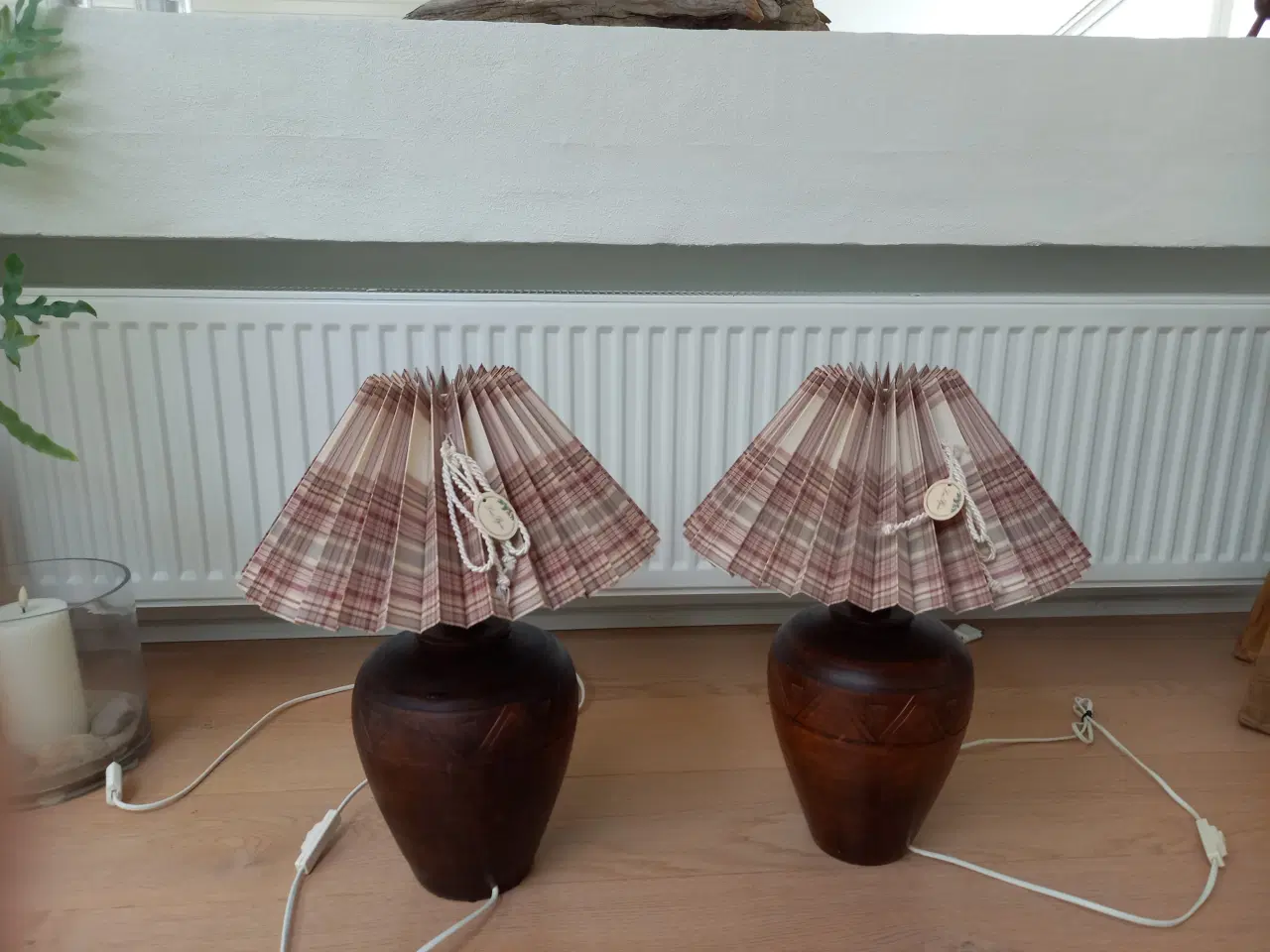 Billede 5 - 2 stk. flotte bordlamper med Lene Bjerre skærme