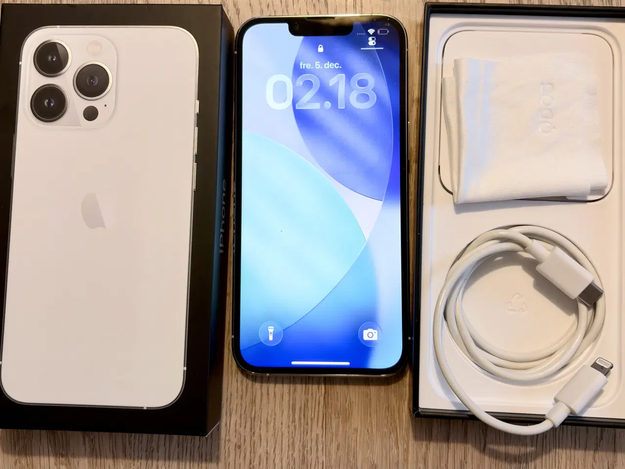 Billede 2 - Velholdt IPhone 13 Pro