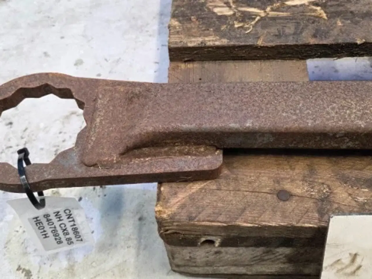 Billede 3 - New Holland CX8.85 Nøgle 84076928