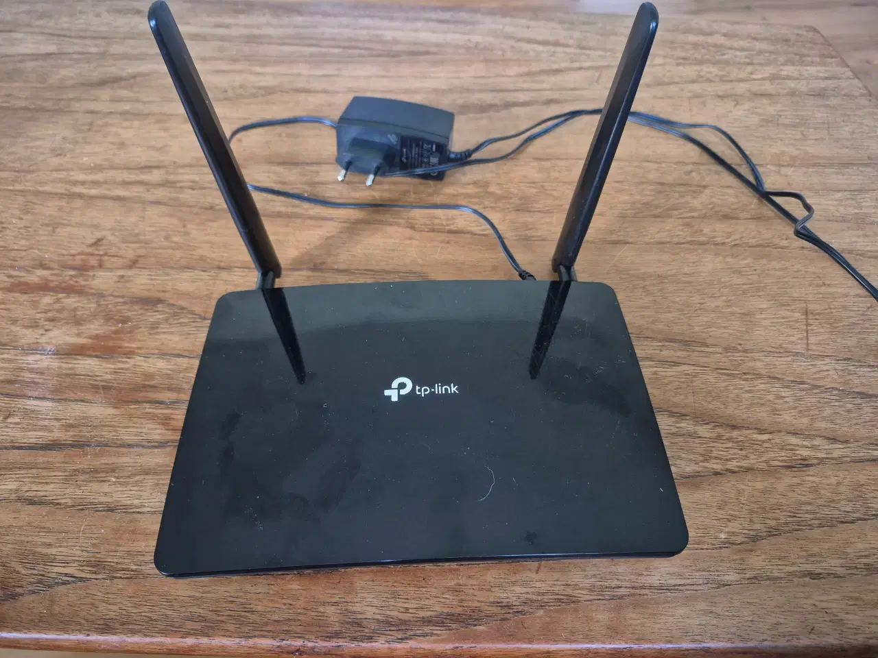 Billede 1 - TP Link Router for sim kort