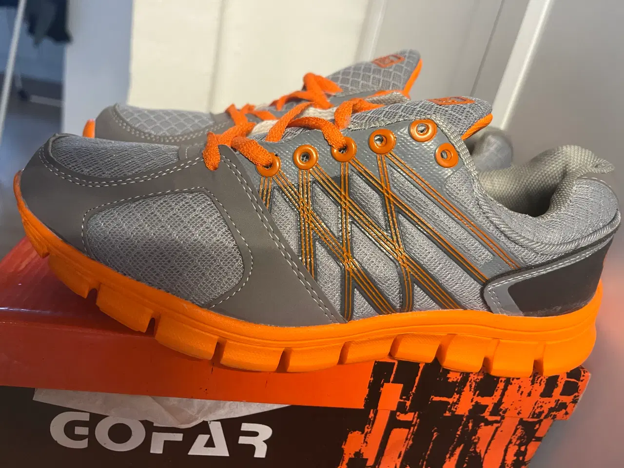 Billede 16 - Et parti dame sko 