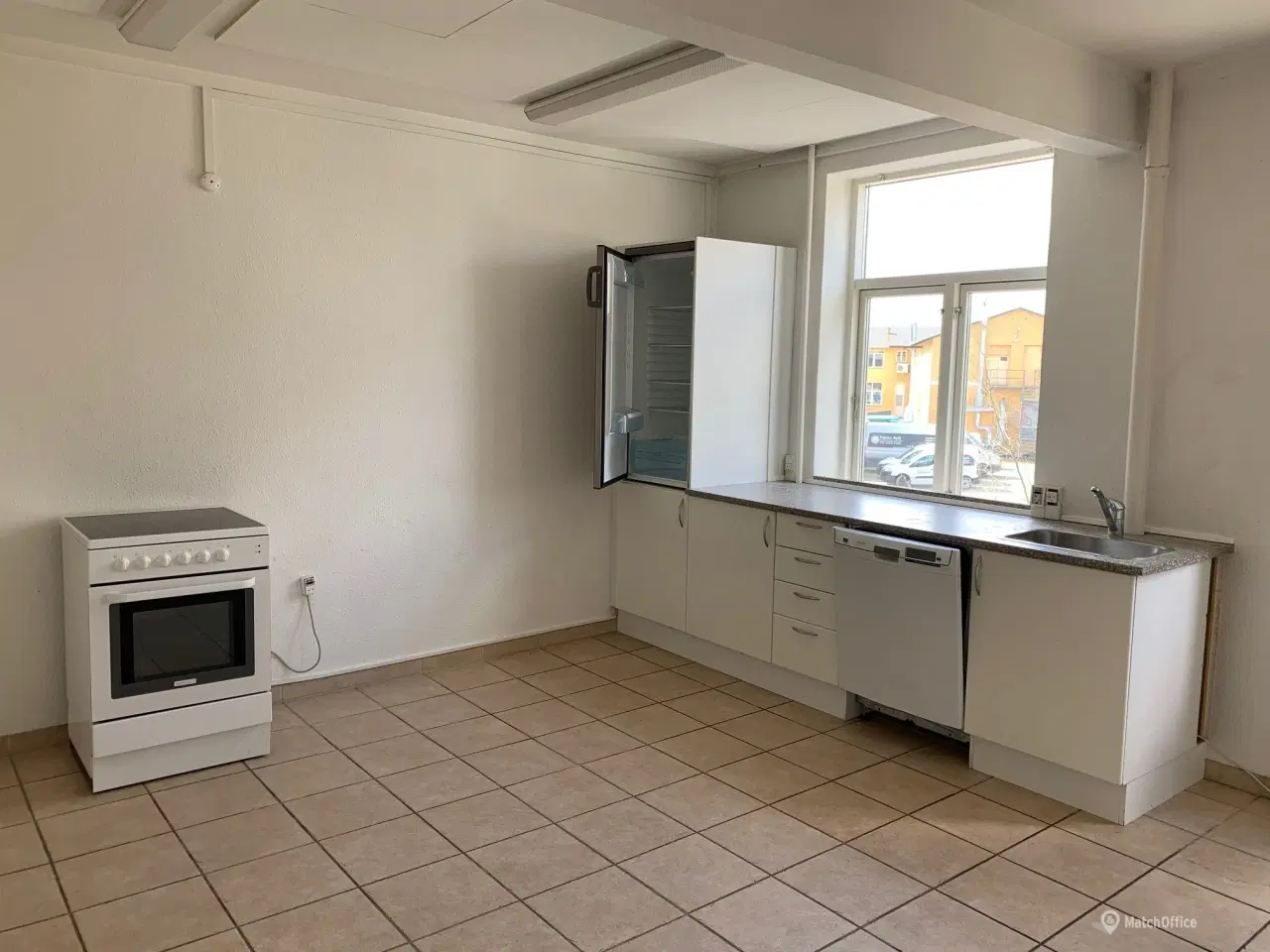 Billede 8 - Kontorlokaler på 117 m² udlejes.