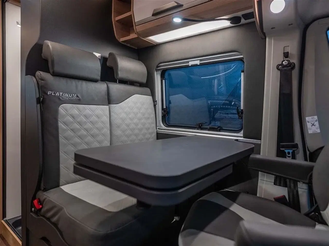 Billede 34 - 2026 - Knaus Boxlife 600 ME Platinum Selection   van under 6 meter med langsgående seng