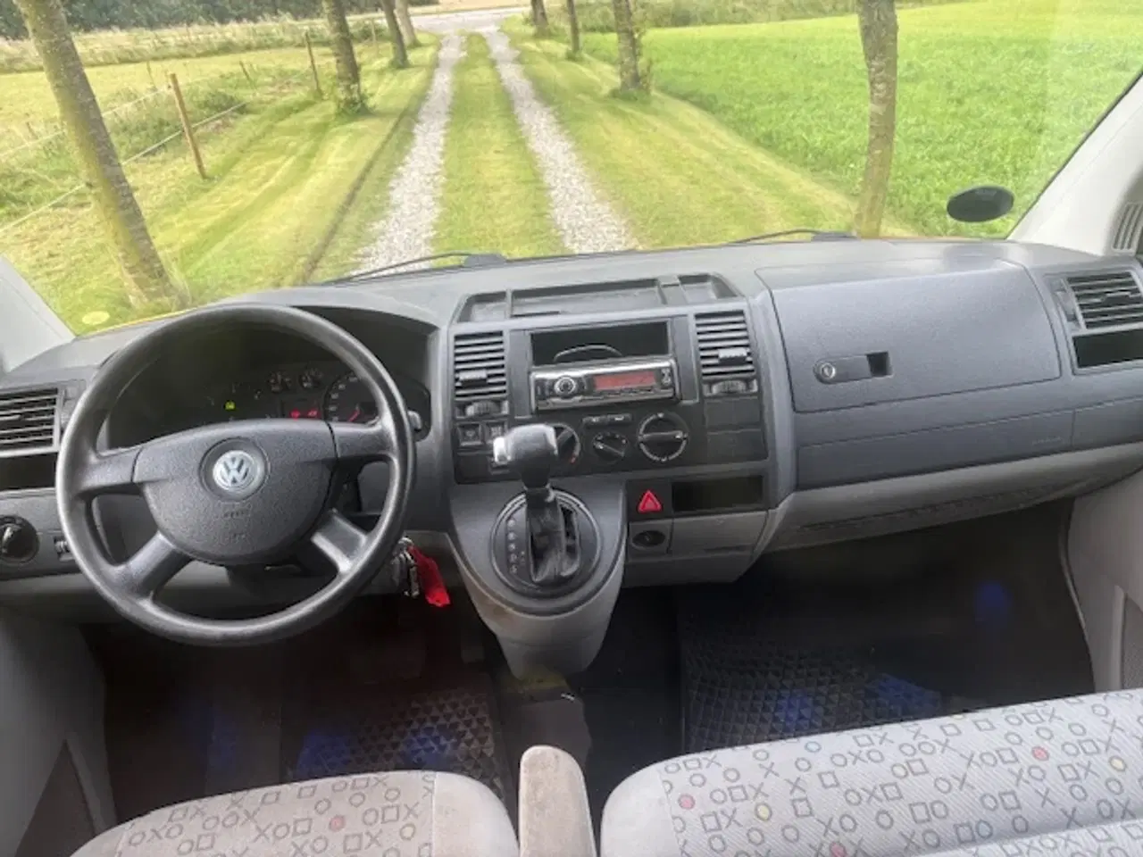 Billede 7 - VW Transporter 2,5 TDi 174 Aut. kort Nysynet