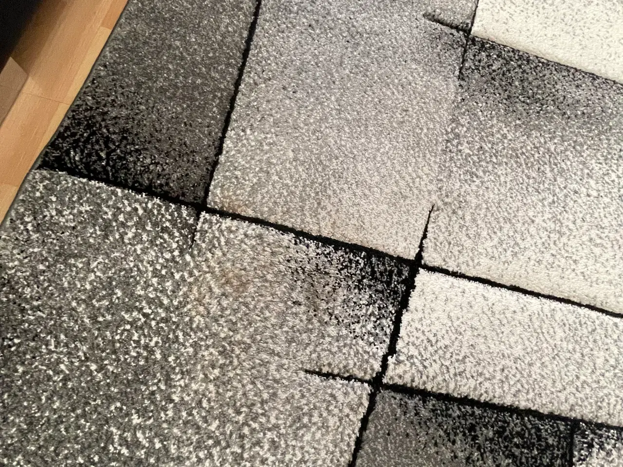 Billede 3 - Tæpper (flytter salg) 