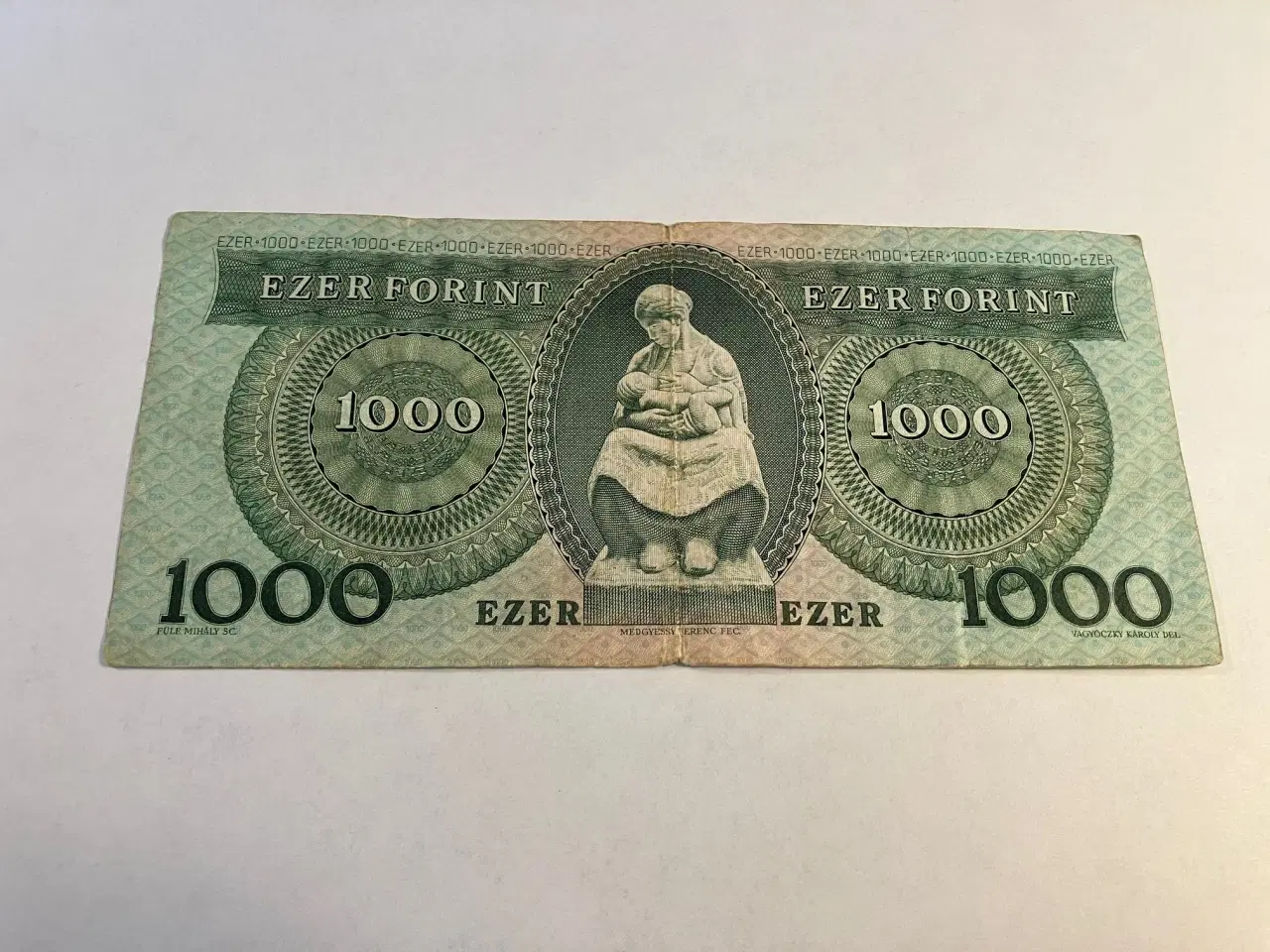 Billede 2 - 1000 Forint Ungarn - Bemærk kuglepen på front