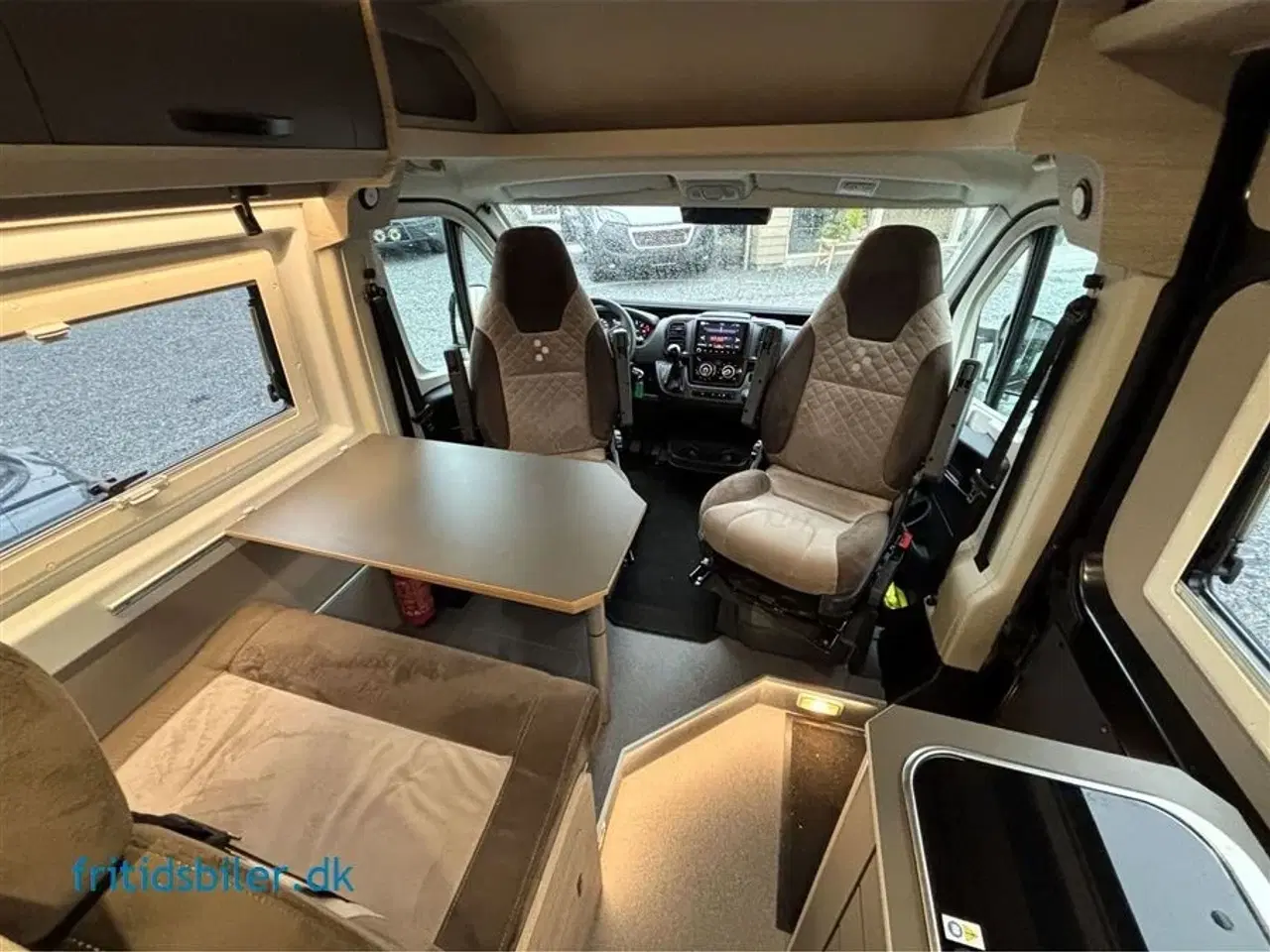 Billede 5 - 2025 - Bravia 636 140 Hk   Bravia 636 – Friheten börjar när du vrider om nyckeln!