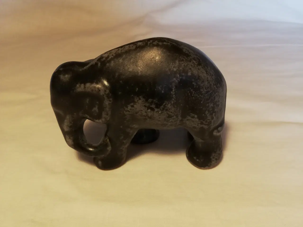 Billede 4 - Johgus elefant nr. 0 og nr. 4
