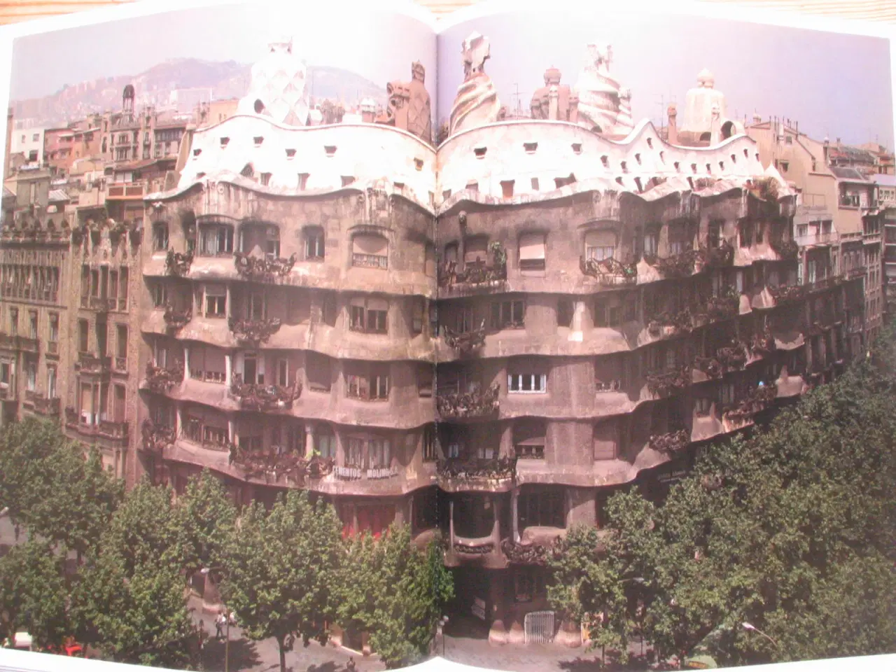 Billede 7 - Antoni Gaudi (1852-1926) et liv viet til arkitekt