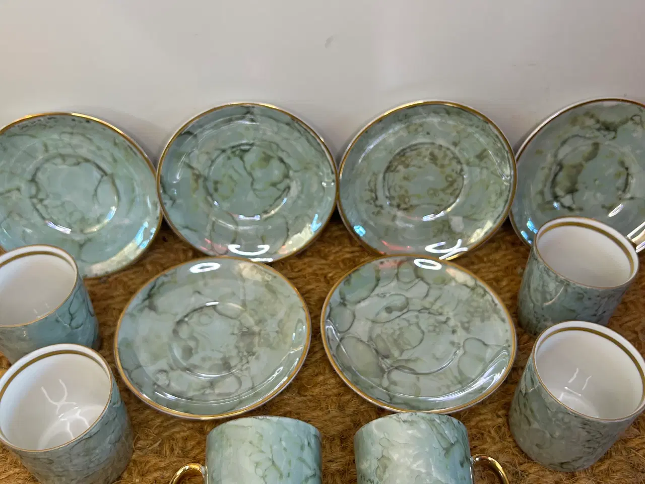 Billede 1 - Demitasse sæt kop+underkopper 15 dele