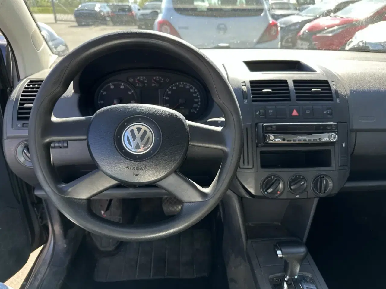 Billede 9 - VW Polo 1,4 16V Trendline 75HK 5d Aut.