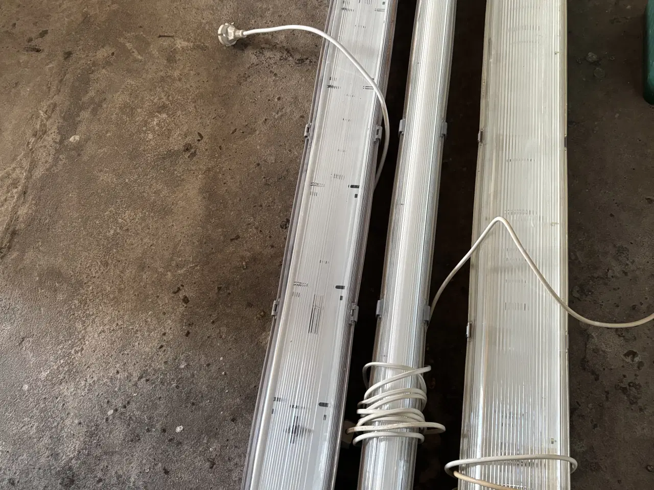 Billede 1 - To double armatur en  armatur