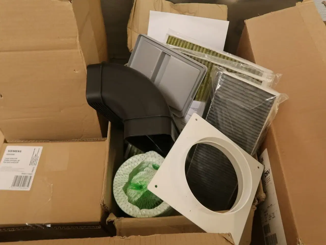 Billede 10 - Stort parti Siemens dele til emhætter m.m.