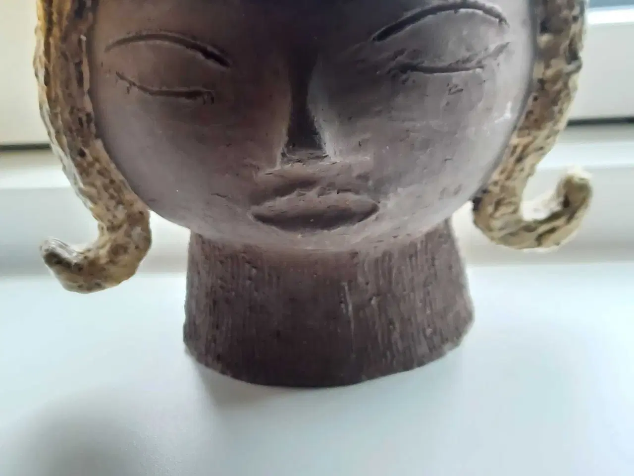 Billede 1 - Keramisk blomster hovede.