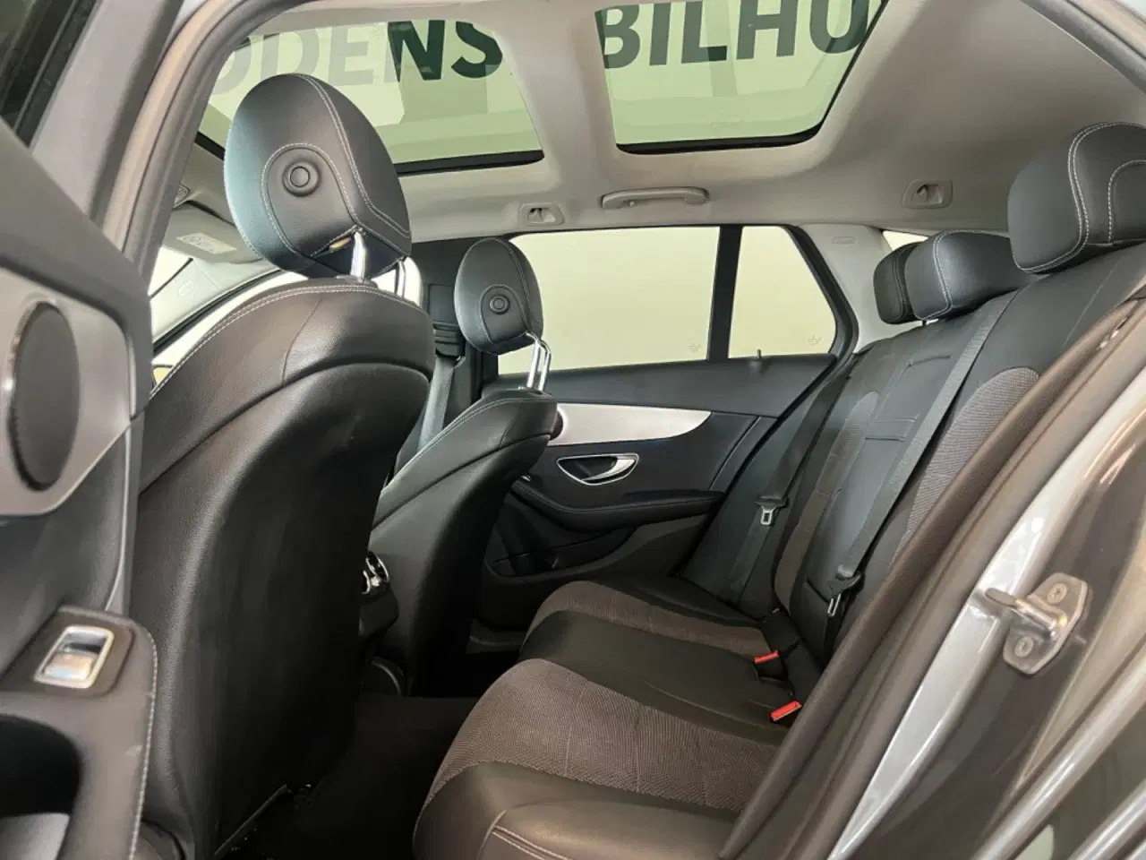 Billede 9 - Mercedes C220 d 2,2 AMG Line stc. aut.